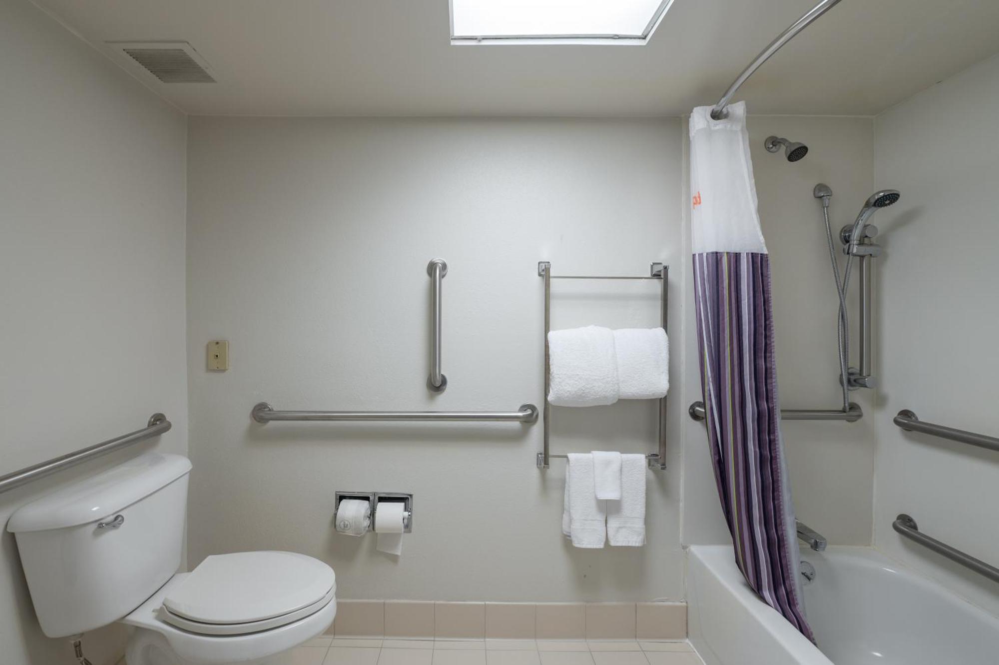 La Quinta By Wyndham New Haven Hotel Kültér fotó